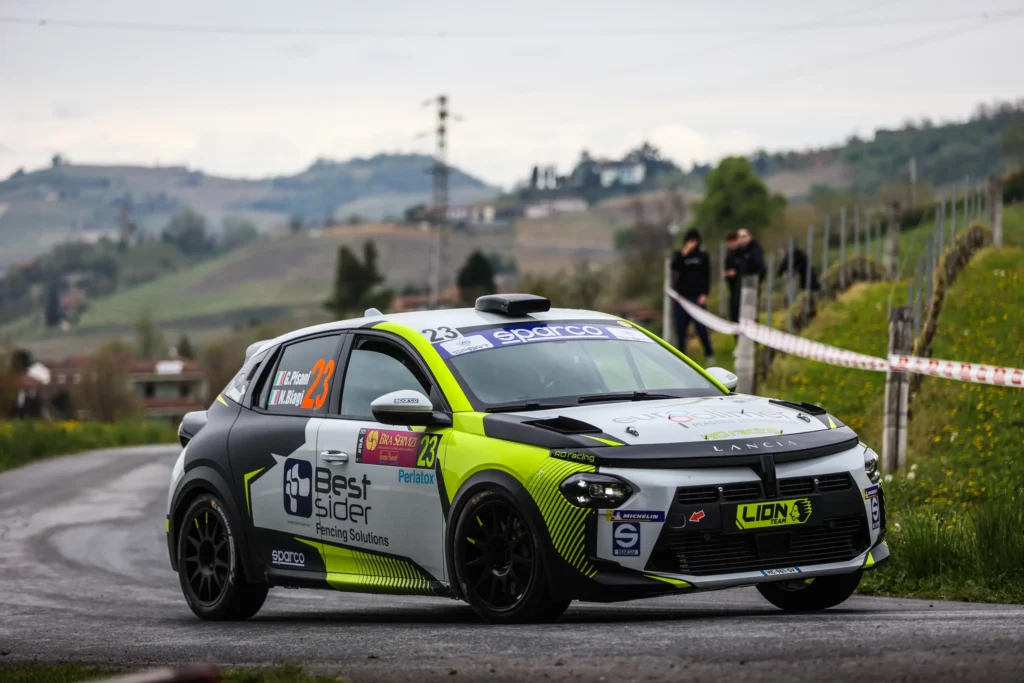 lancia rally alba 